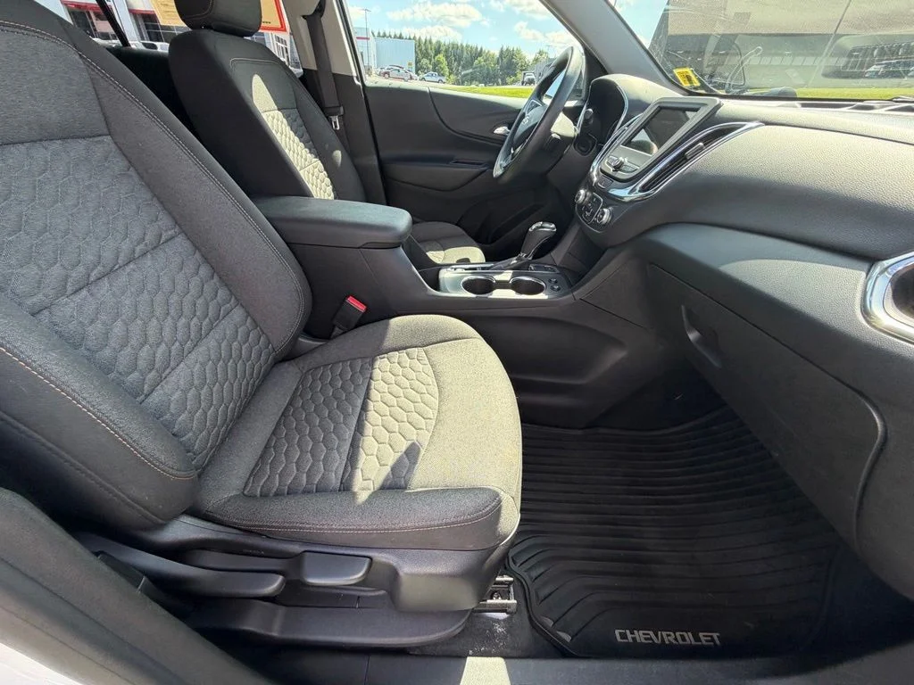 Used 2019 White Chevrolet LT image 36