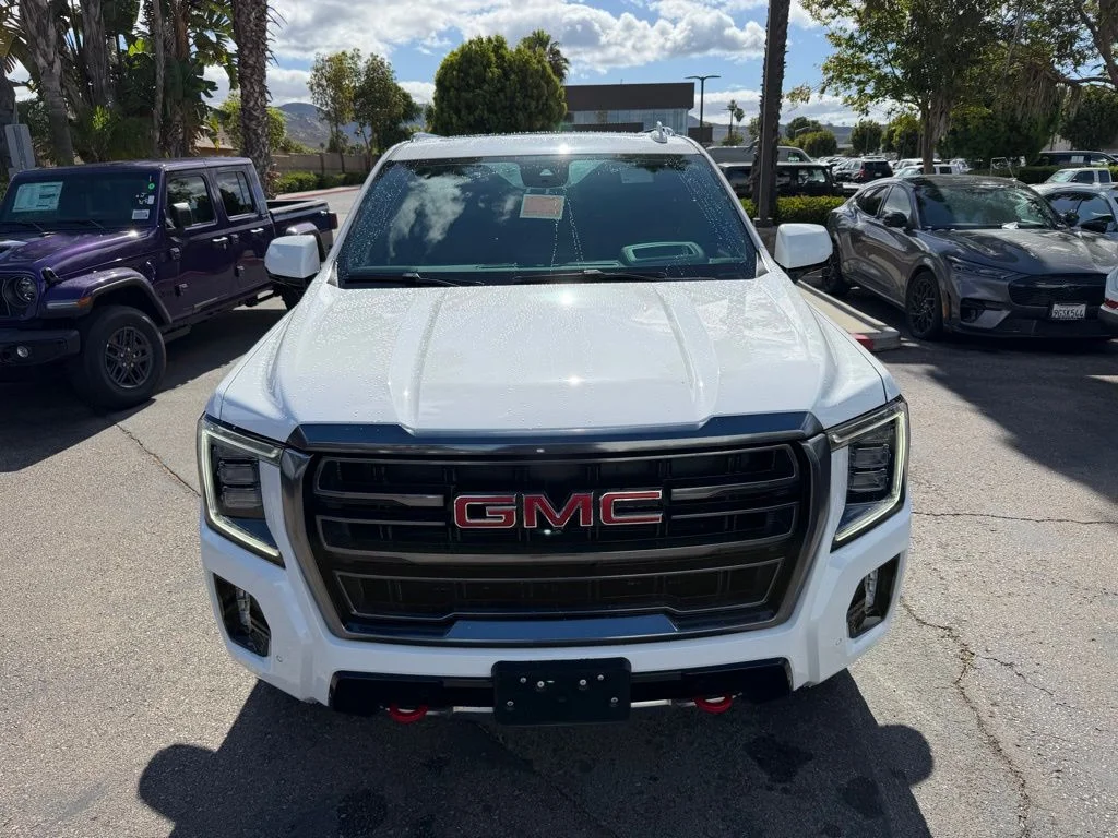 Used 2024 White GMC AT4 image 2