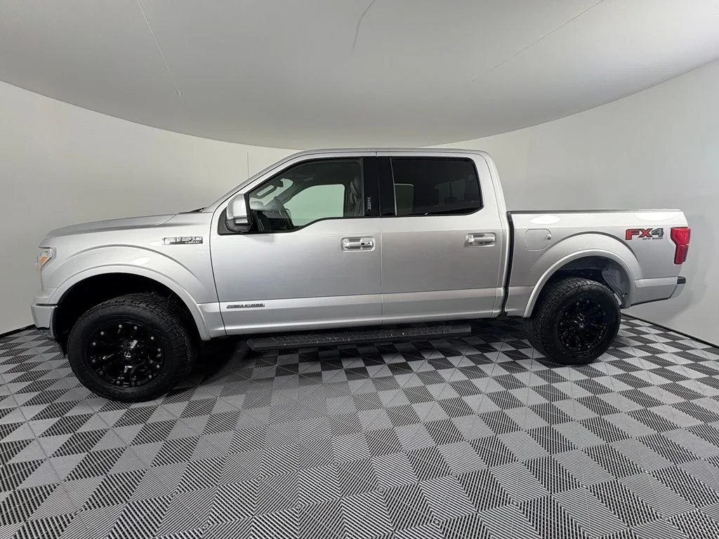Used 2018 Ingot Silver Ford Lariat image 13