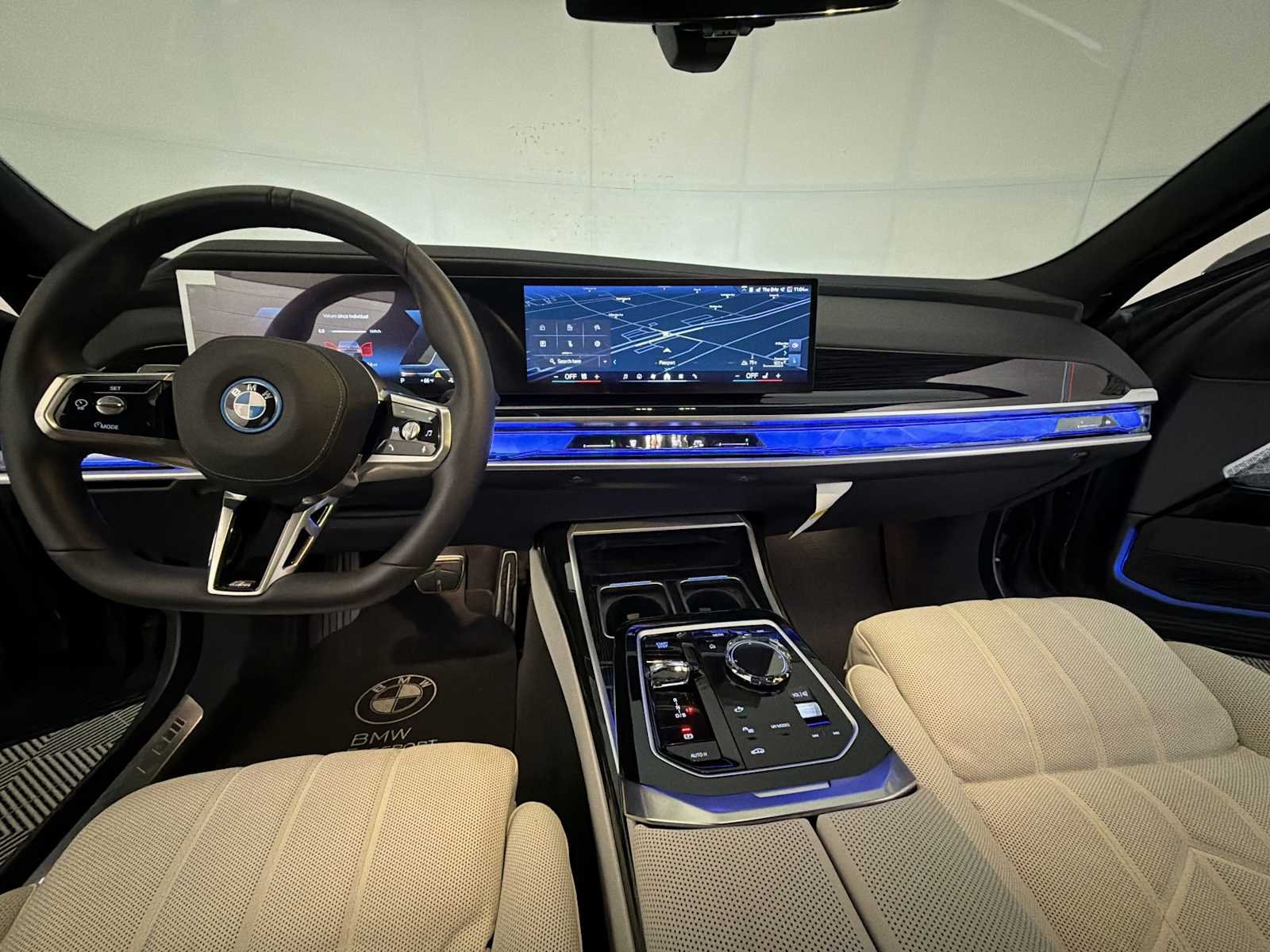 2026 BMW i7 60 - Photo 16