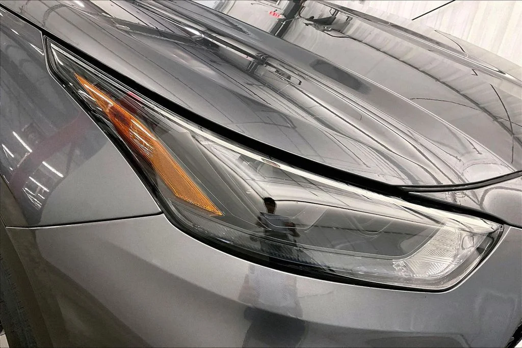 Used 2023 Gray Toyota XLE image 34