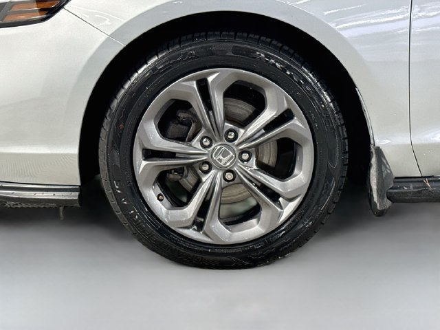 Used 2024 Solar Silver Metallic Honda EX image 34