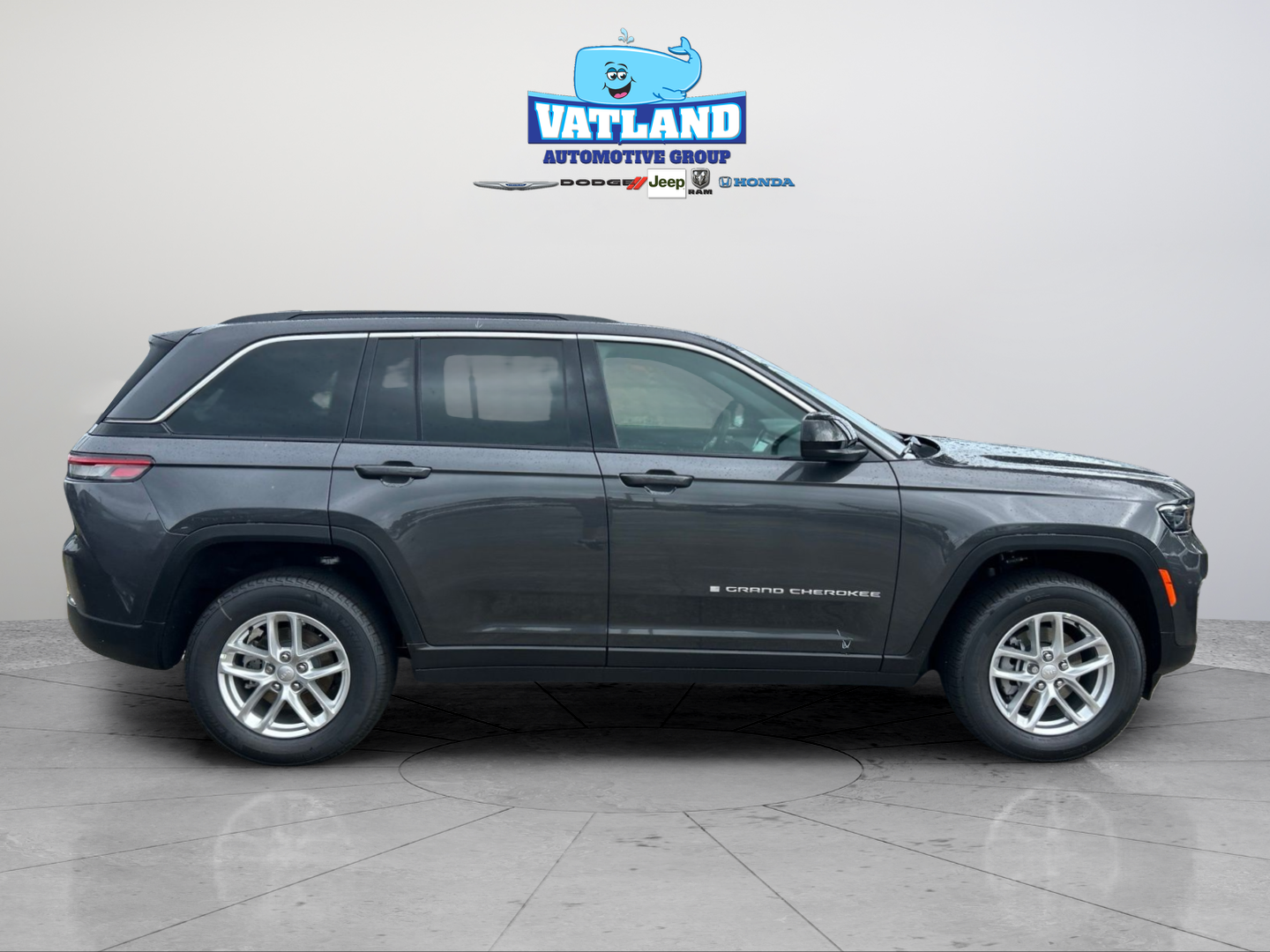 New 2026 Baltic Gray Metallic Clearcoat Jeep Laredo X image 6