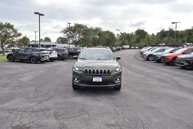 Used 2020 Green Jeep Limited image 10