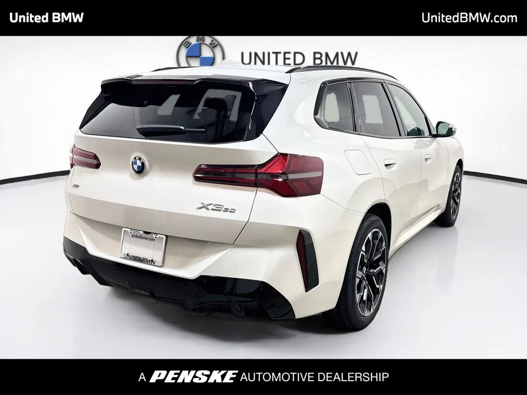 New 2026 Alpine White BMW 30 xDrive image 5