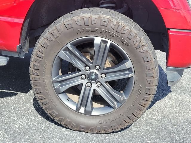 Used 2021 Red Ford XLT image 7