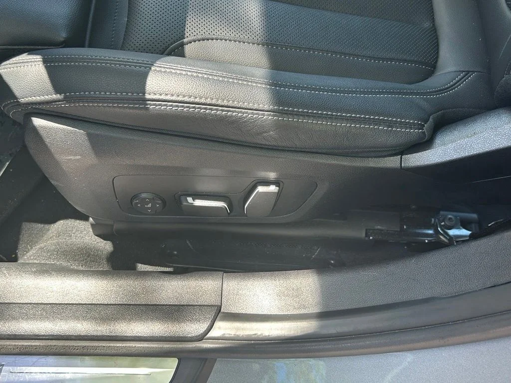Certified Used 2025 Gray BMW 330i image 17