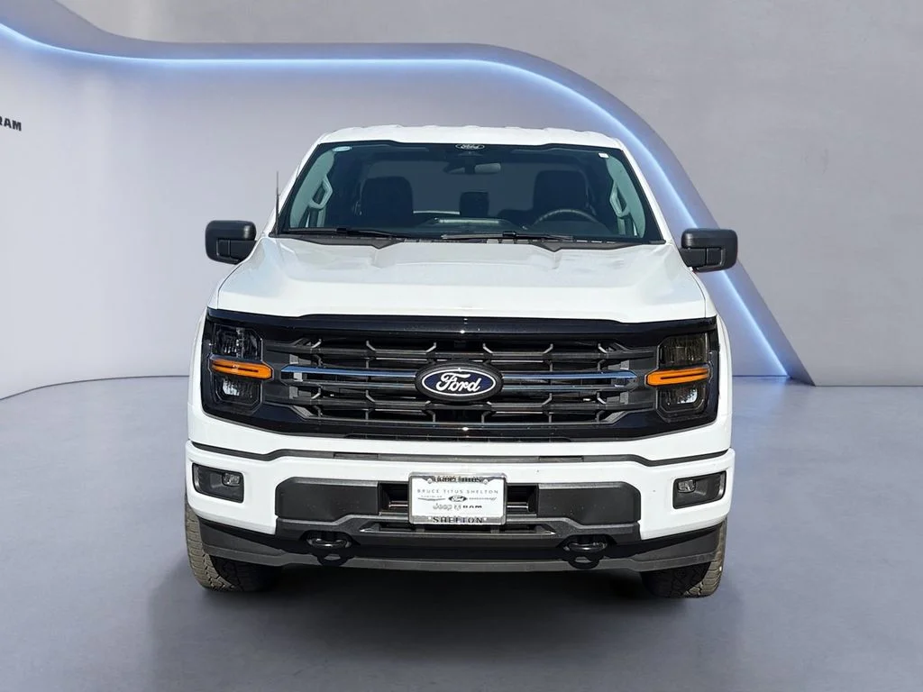 New 2026 White Ford XLT image 9