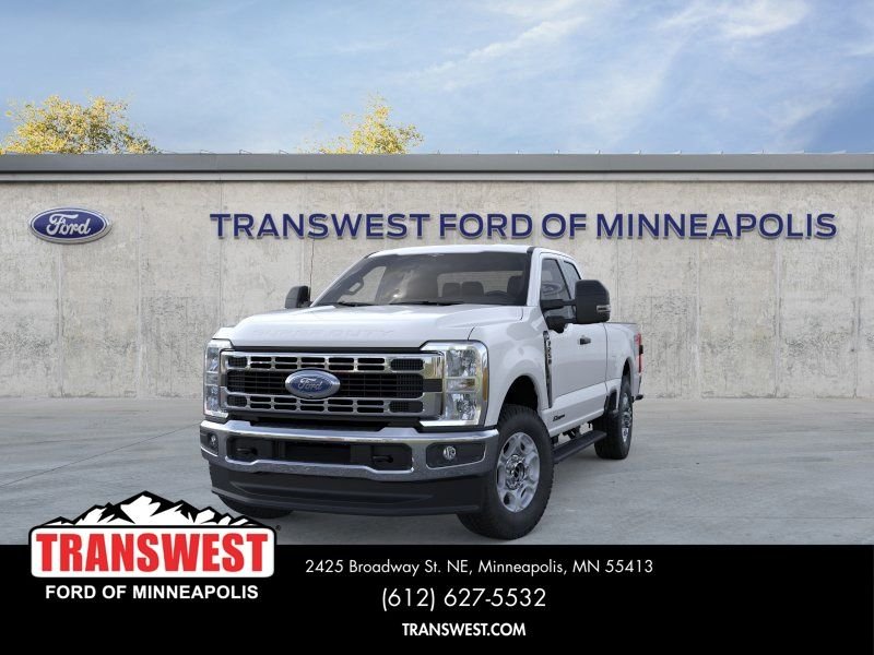 New 2026 Oxford White Ford F-250® XLT image 2