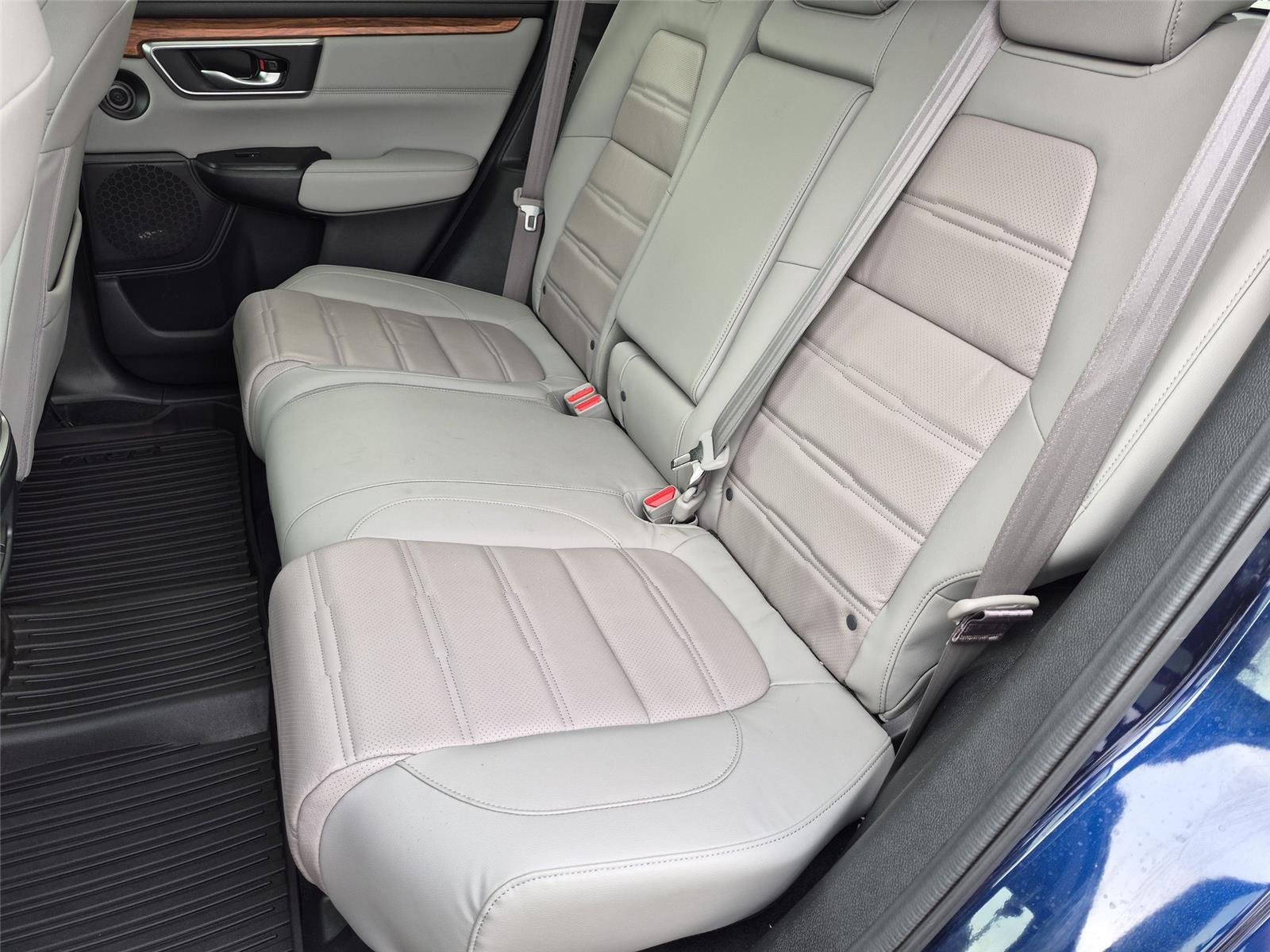 Used 2021 Obsidian Blue Pearl Honda Touring image 34
