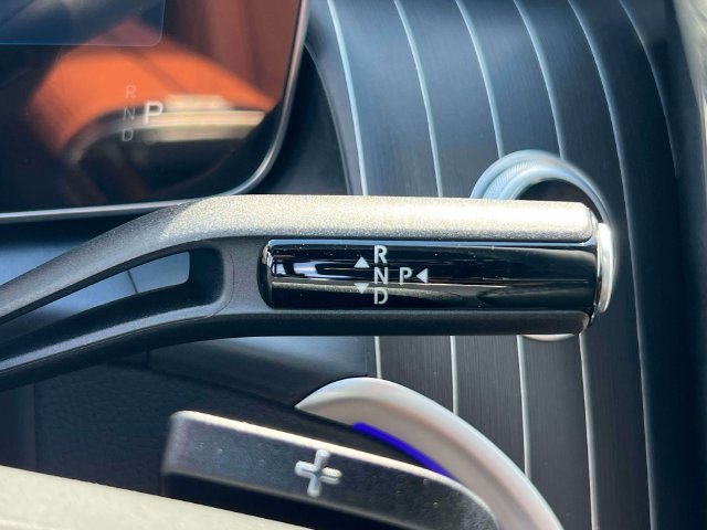 New 2027 Black Mercedes-Benz GLC 300 image 26