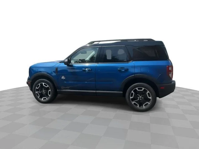 Certified Used 2024 Blue Ford Outer Banks image 7