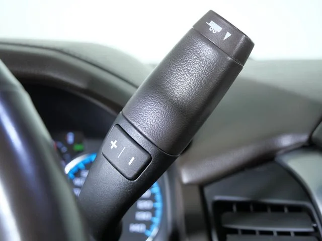 Used 2018 Beige Chevrolet Premier image 26