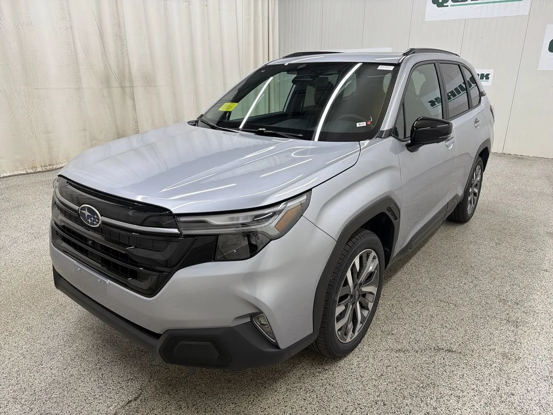 New 2026 Ice Silver Metallic Subaru Touring image 4