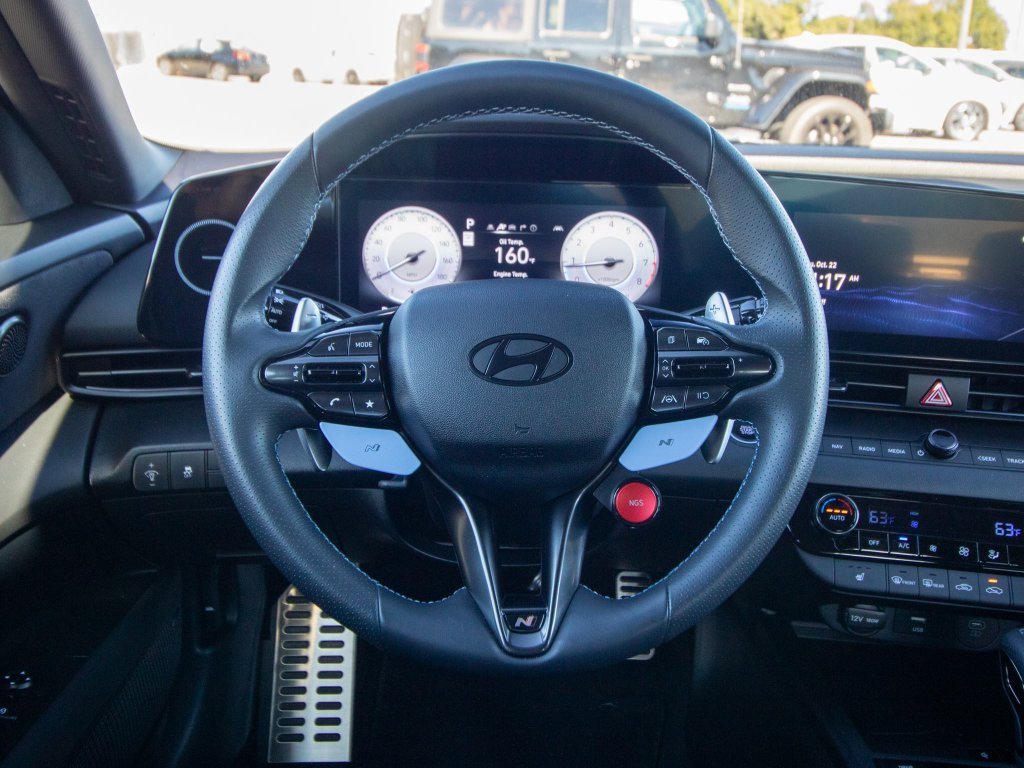 Used 2025 Gray Hyundai Base image 23