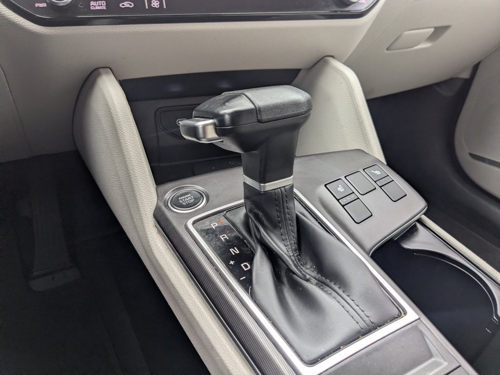 Used 2026 Ebony Black Kia EX image 18