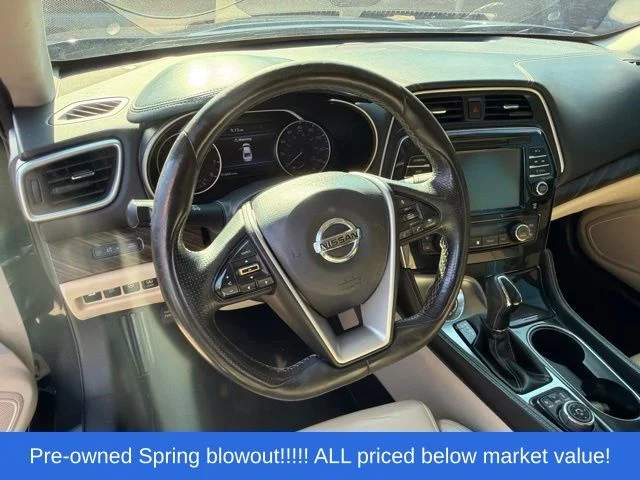 Used 2016 Blue Nissan Platinum image 20