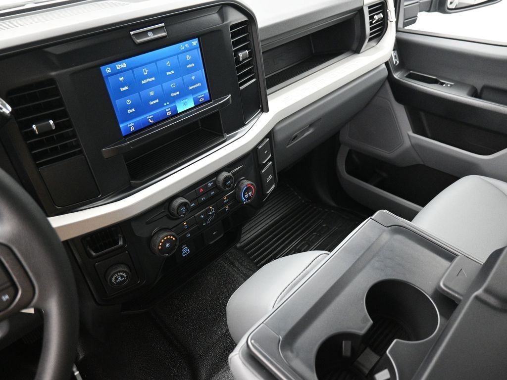 2026 Ford F-350 Super Duty XL - Photo 19