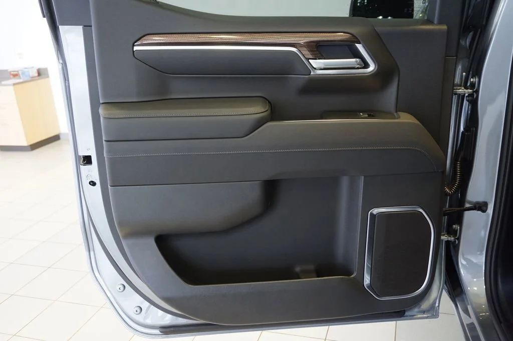 New 2026 Sterling Gray Metallic Chevrolet RST image 21