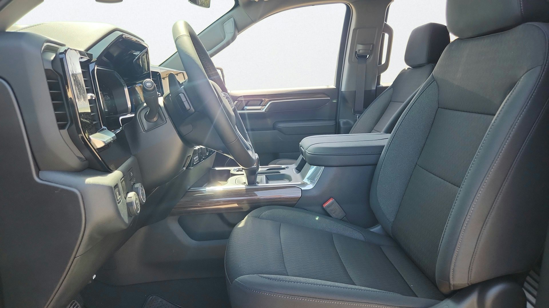 2026 Chevrolet Silverado 1500 RST - Photo 11