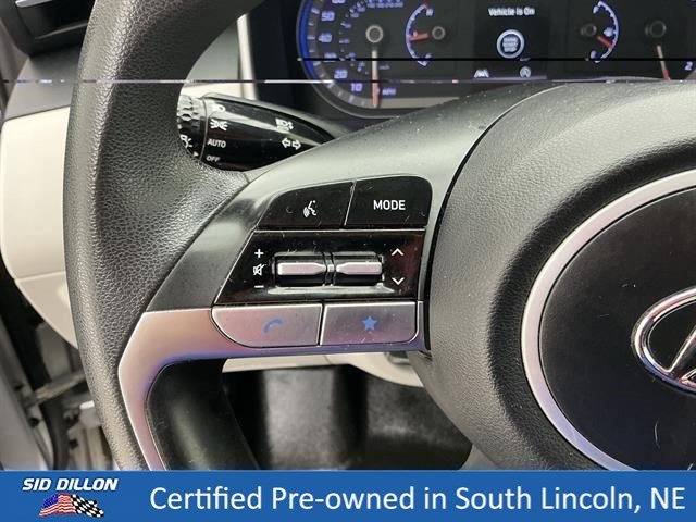 Used 2022 Shimmering Silver Hyundai SEL image 9