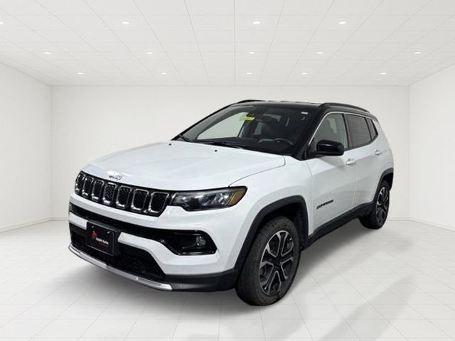 Certified 2024 Jeep Compass Limited with VIN 3C4NJDCN6RT610082 for sale in Shakopee, Minnesota