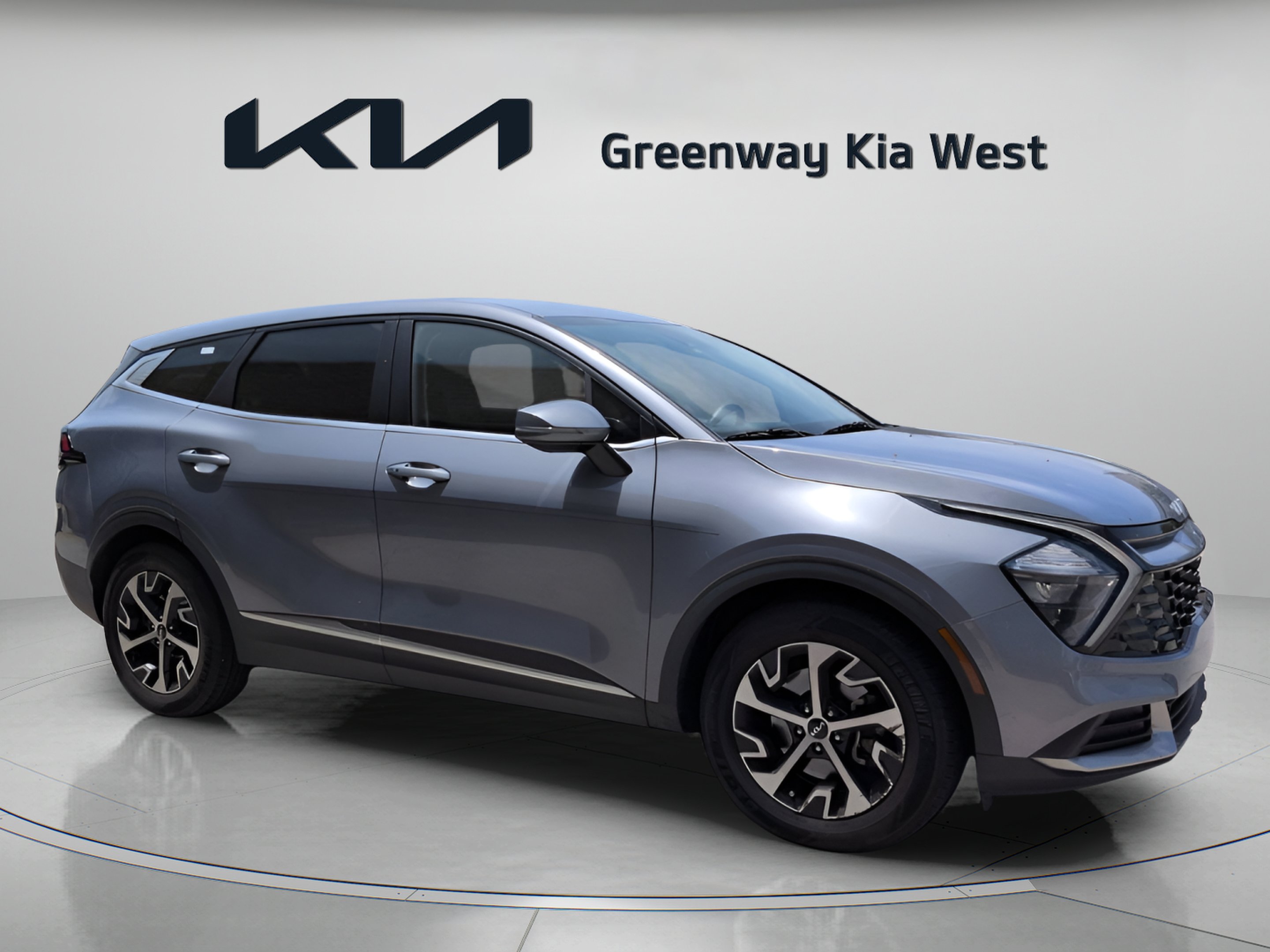 Used 2023 Everlasting Silver Kia EX image 2