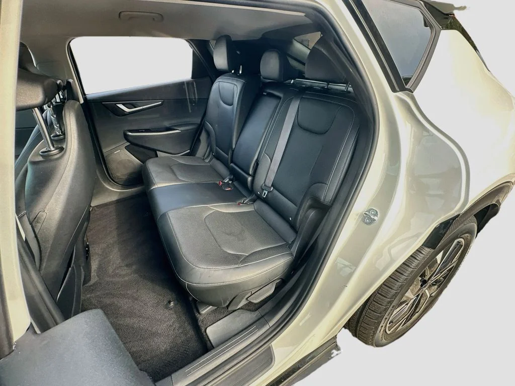 Certified Used 2023  Kia Wind image 25