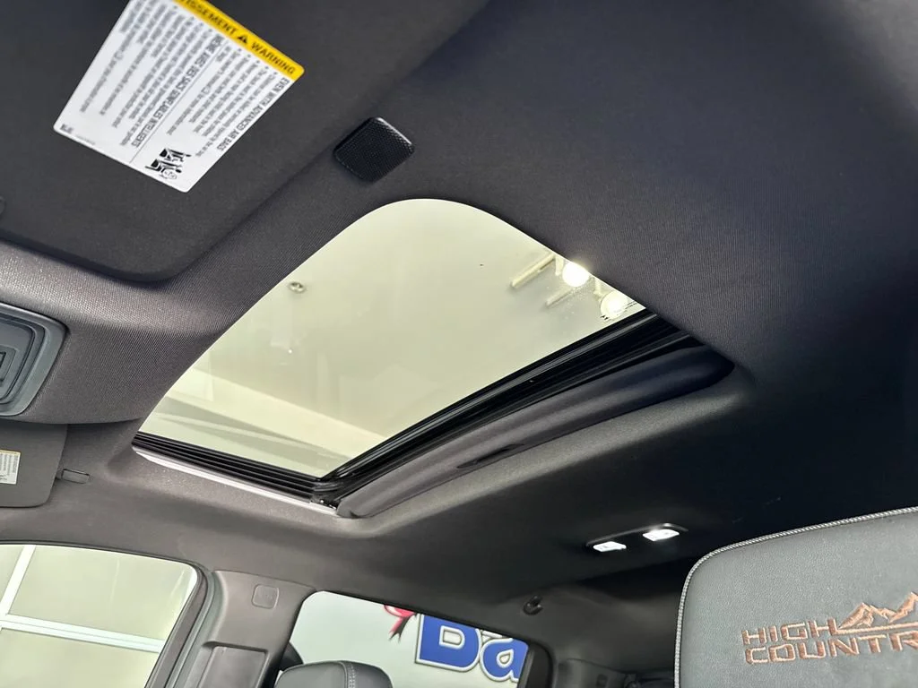 2025 Chevrolet Silverado 2500HD High Country - Photo 23