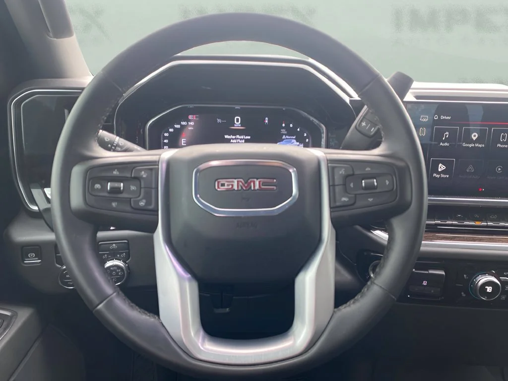 Used 2025 Sterling Metallic GMC Elevation image 12