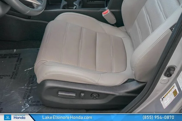 Used 2022 Lunar Silver Metallic Honda EX-L image 15