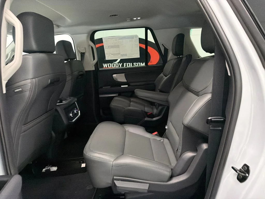 New 2026 Silver Ford Active image 12