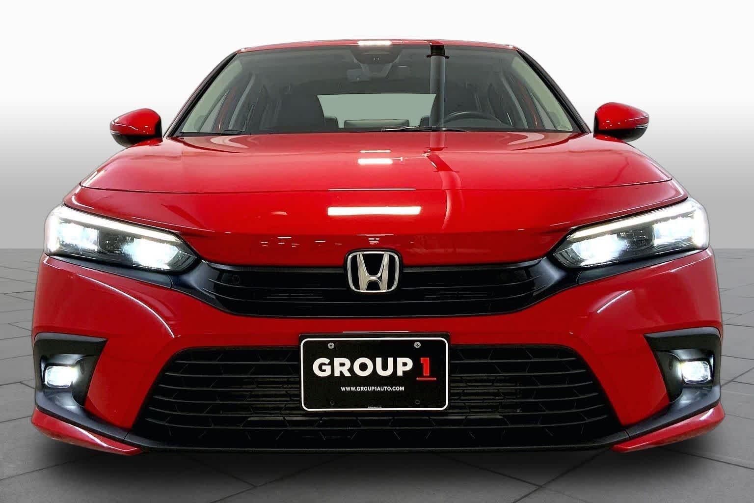 Used 2022 Rallye Red Honda Touring image 3