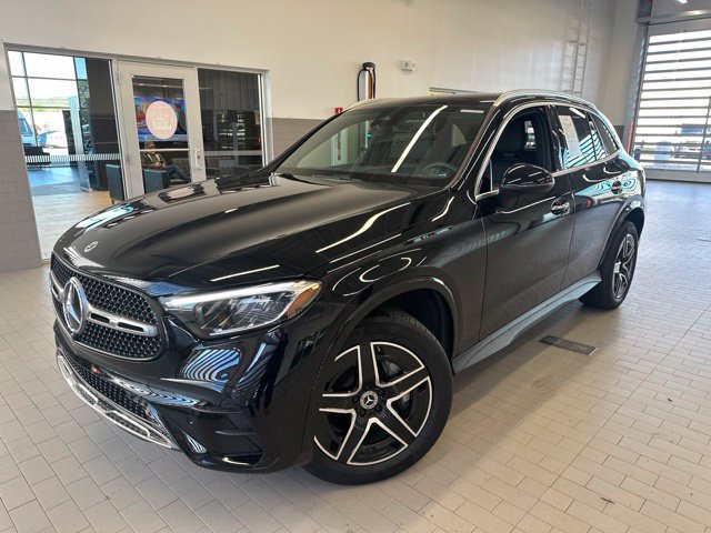 2025 Mercedes-Benz GLC