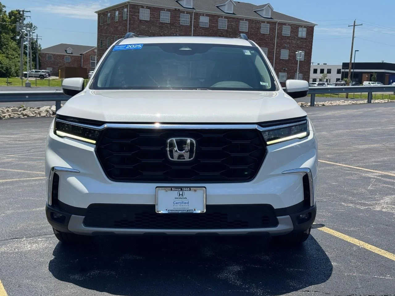 2025 Honda Pilot Touring - Photo 22