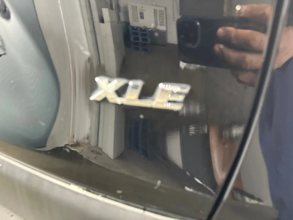 Used 2020 Black Toyota XLE image 19