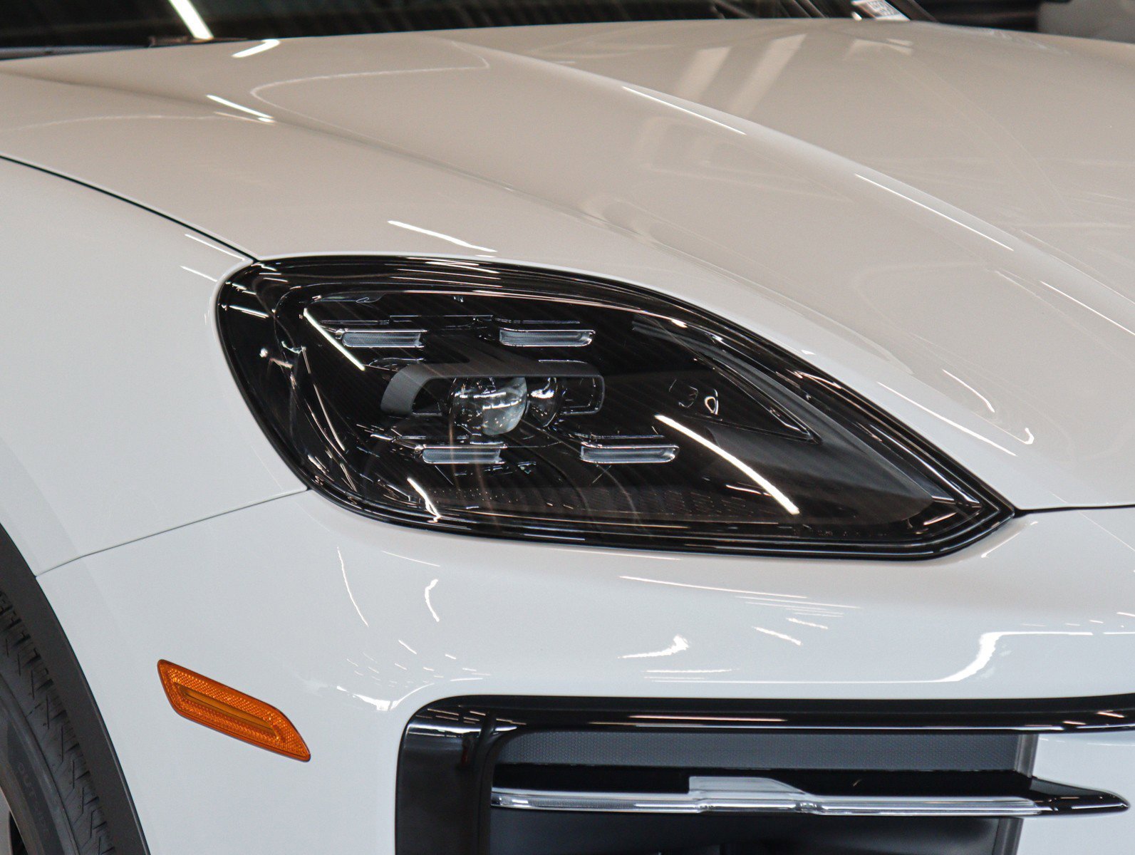 New 2026 White Porsche  image 28