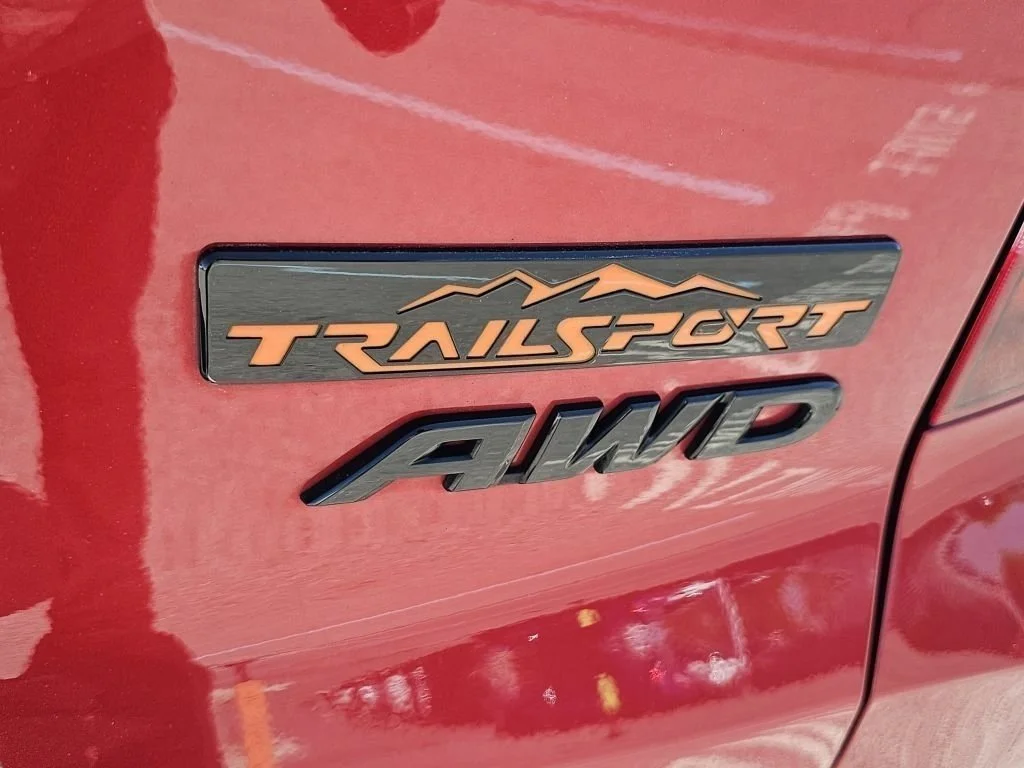 Used 2023 Radiant Red Metallic II Honda TrailSport image 22