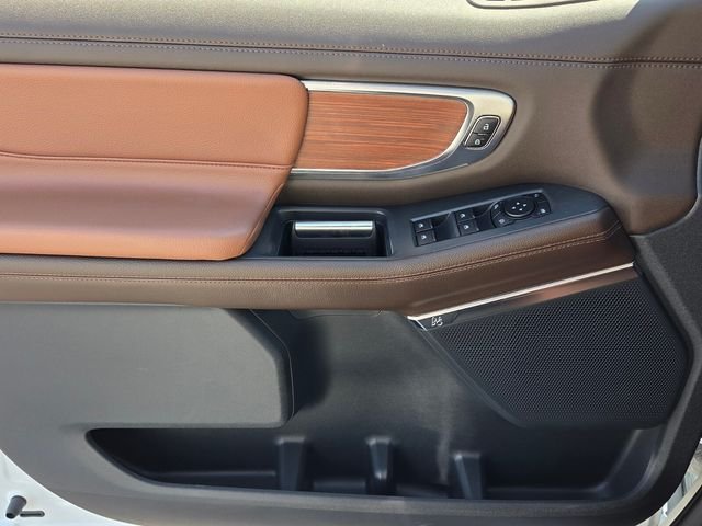 New 2027 White Ford King Ranch image 28