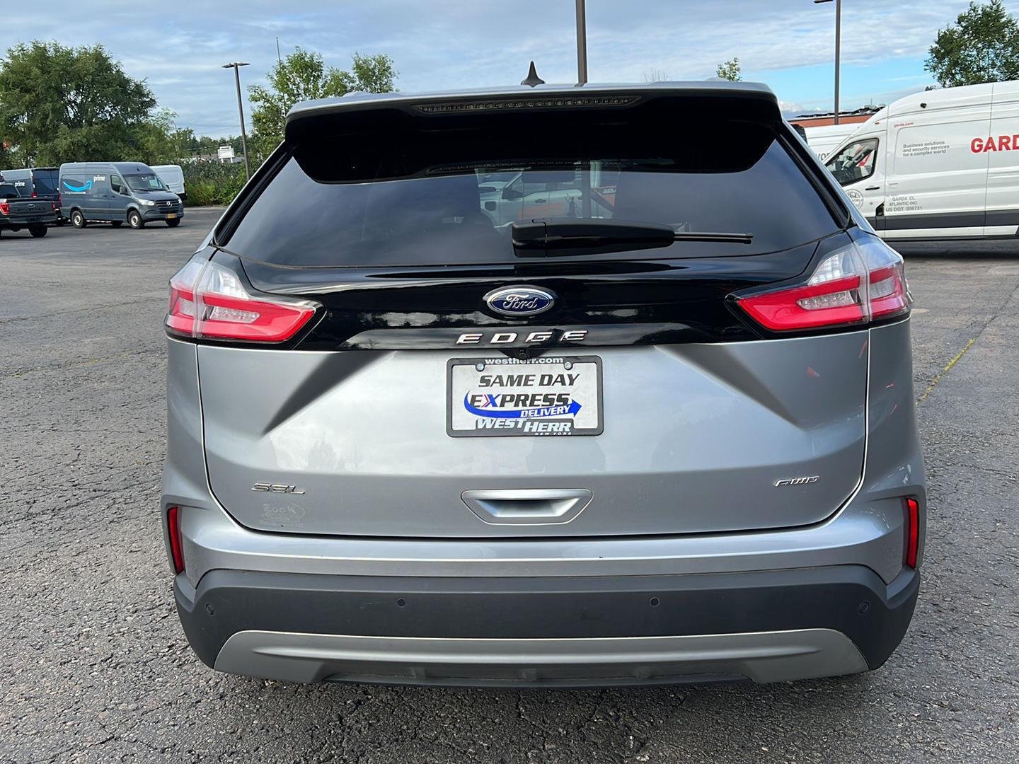 Used 2021 Iconic Silver Ford SEL image 6
