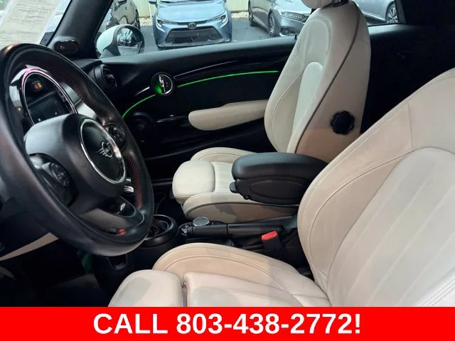 Used 2019 Blue MINI Classic image 9