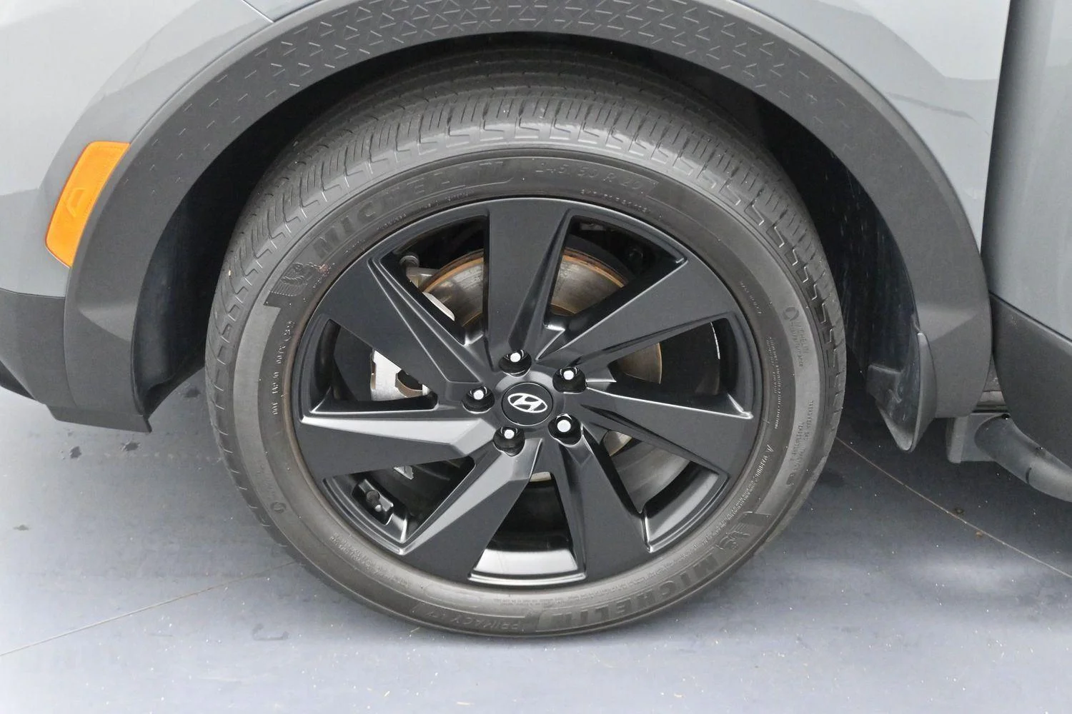 Used 2023 Hampton Gray Hyundai NIGHT image 31