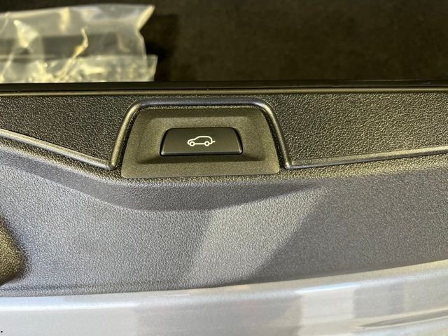 New 2026 Gray BMW xDrive40i image 41