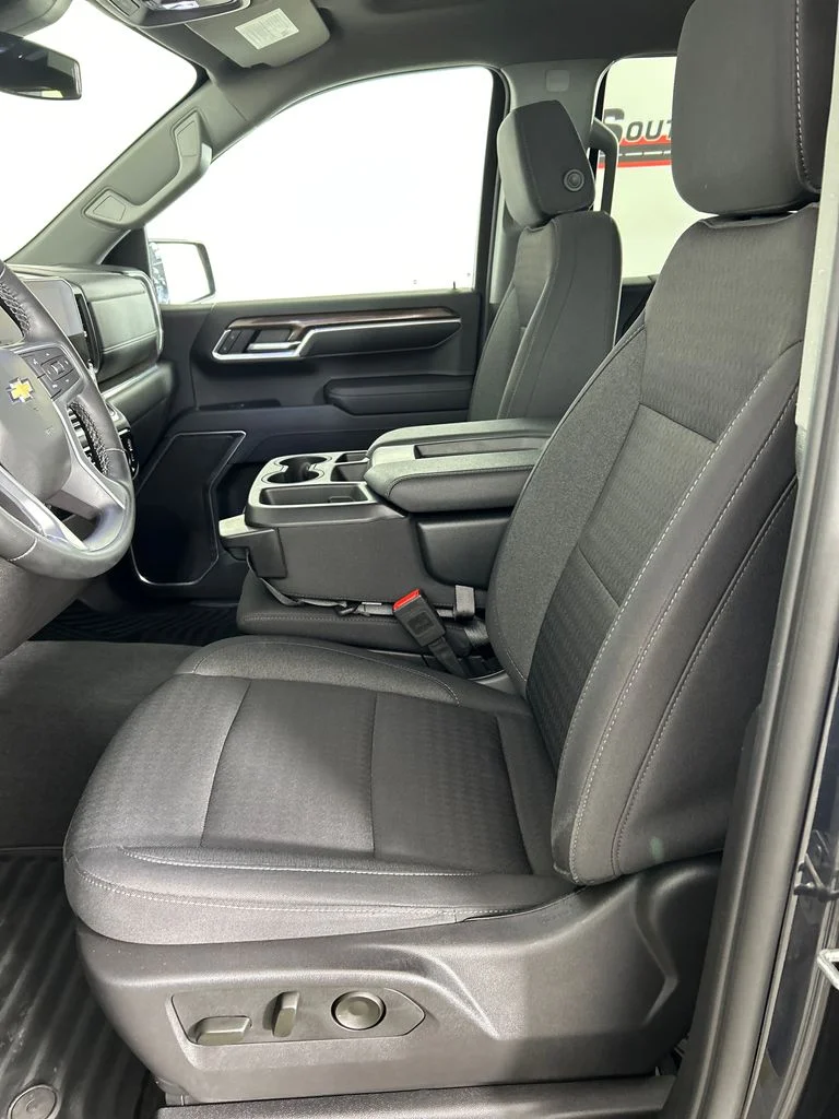 Used 2024 Gray Chevrolet LT image 13