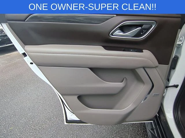Used 2022 White GMC SLT image 29
