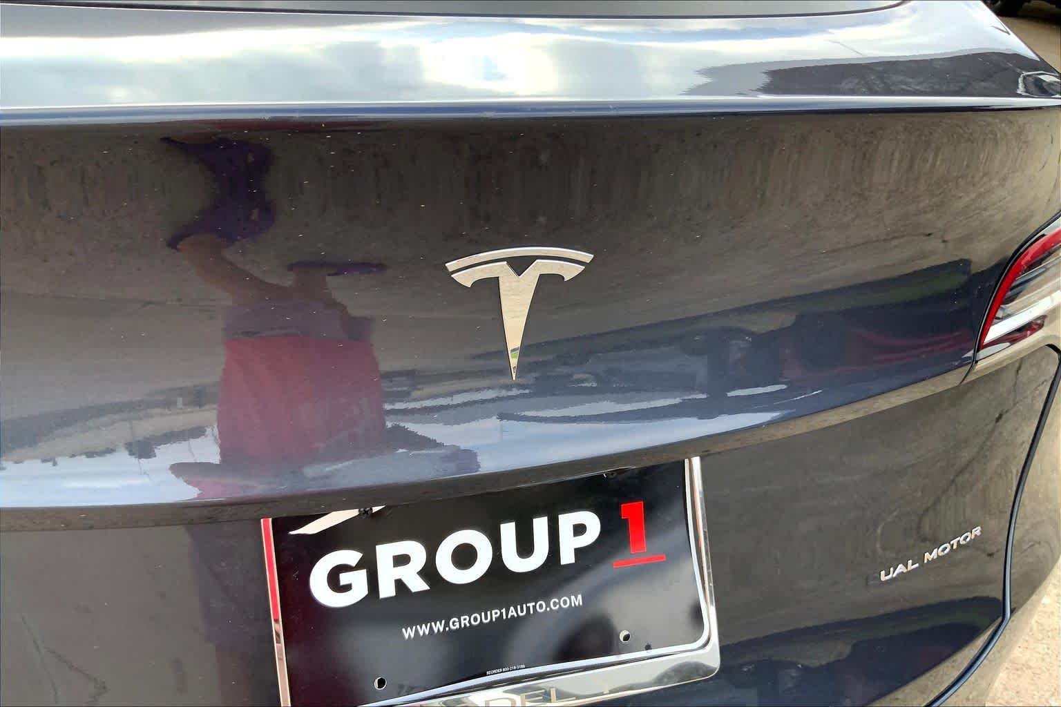 Used 2022 Midnight Silver Metallic Tesla Long Range image 29