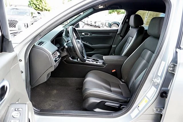 Used 2025 Silver Honda Sport image 12