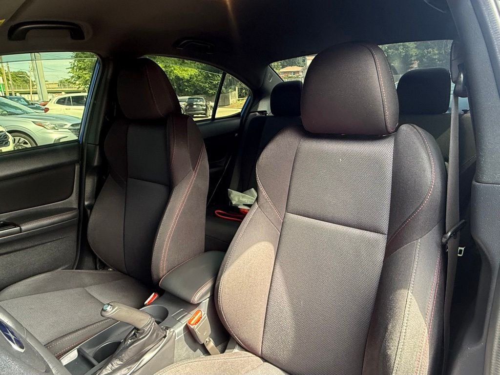 Used 2019 Blue Subaru Base image 23