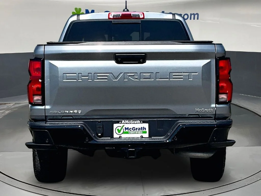 Used 2024 Gray Chevrolet Z71 image 6