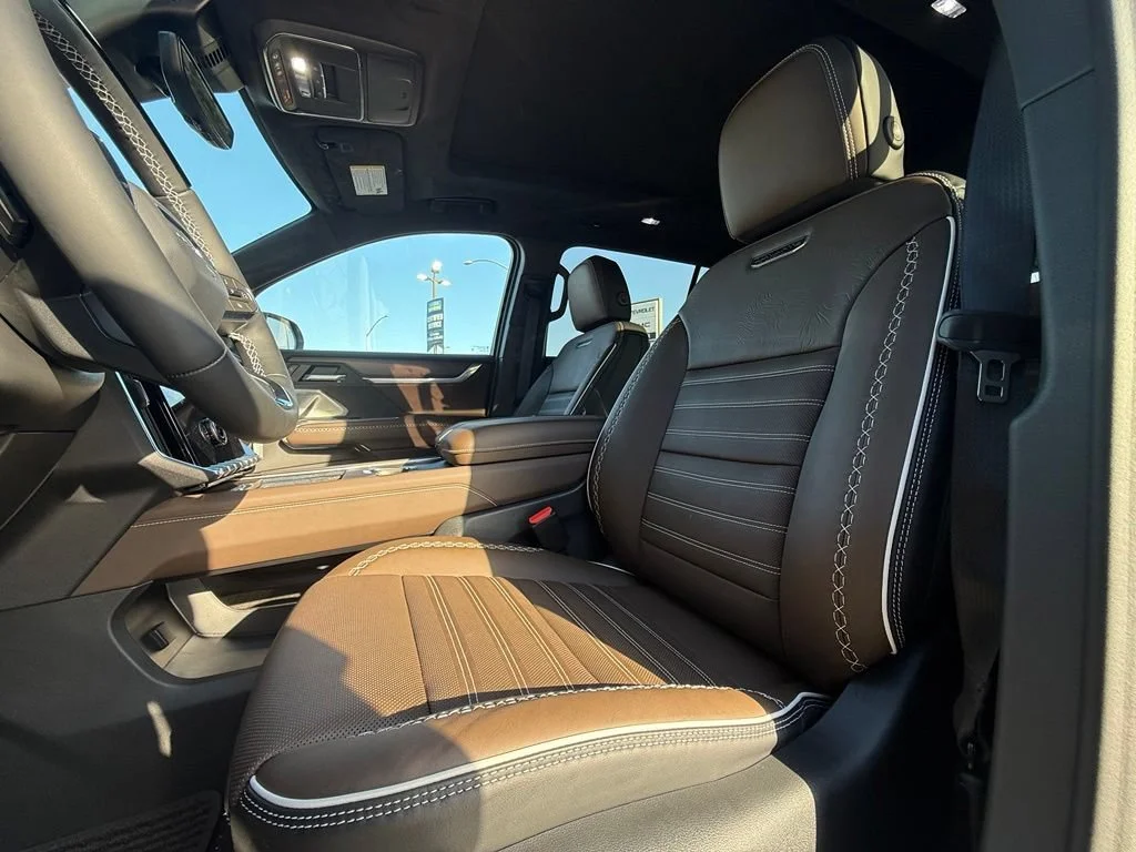 New 2026 Sterling Metallic GMC Denali Ultimate image 35